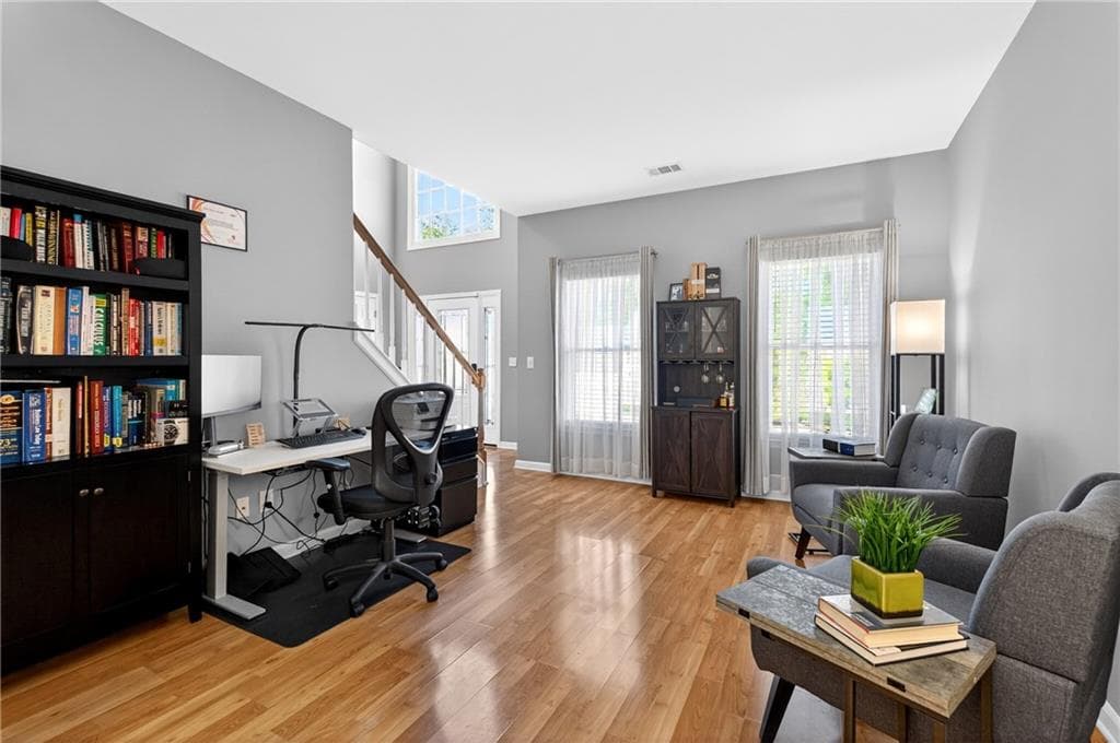 4 bedroom, 3 bathroom, 2,437 sq ft single family residence for sale at 4170 Havenwood Court, Kennesaw, GA 30144 — photo 3