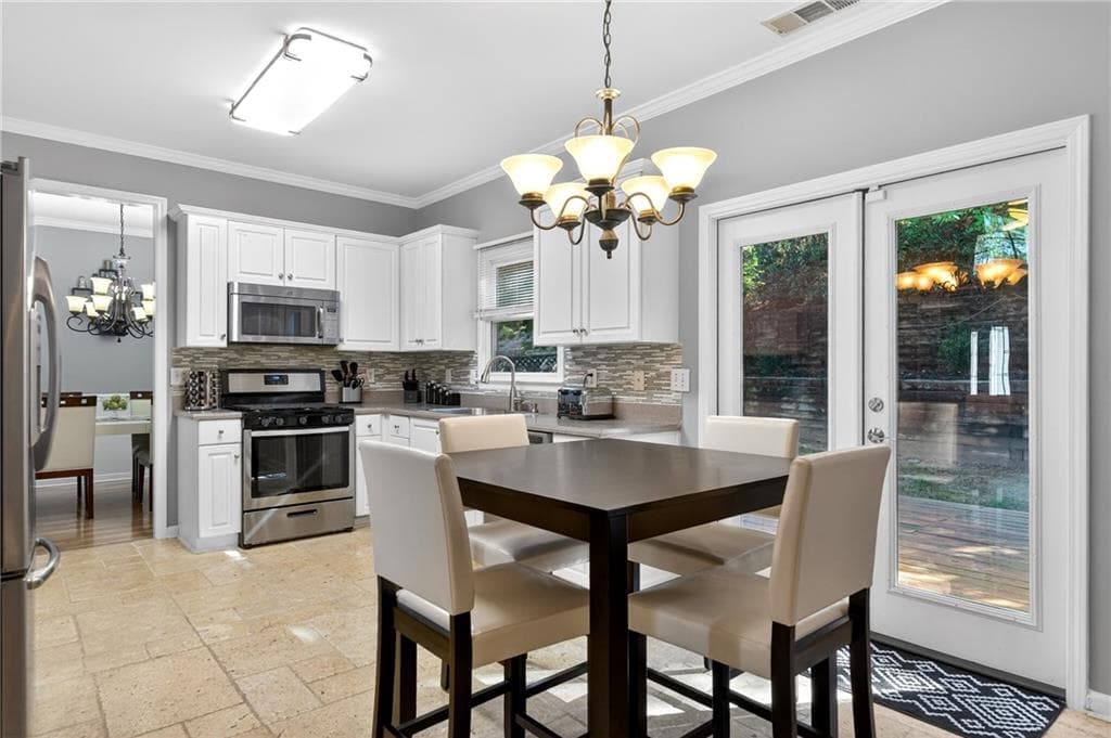 4 bedroom, 3 bathroom, 2,437 sq ft single family residence for sale at 4170 Havenwood Court, Kennesaw, GA 30144 — photo 10