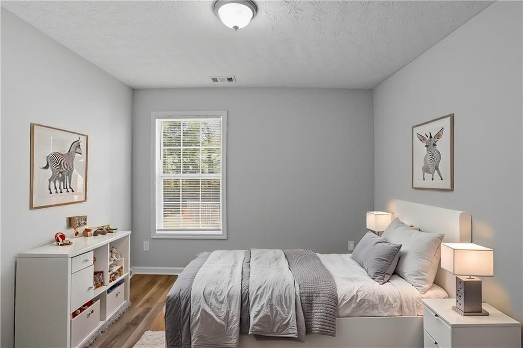 3 bedroom, 3 bathroom, 2,237 sq ft single family residence for sale at 9217 Altridge Drive, Locust Grove, GA 30248 — photo 5