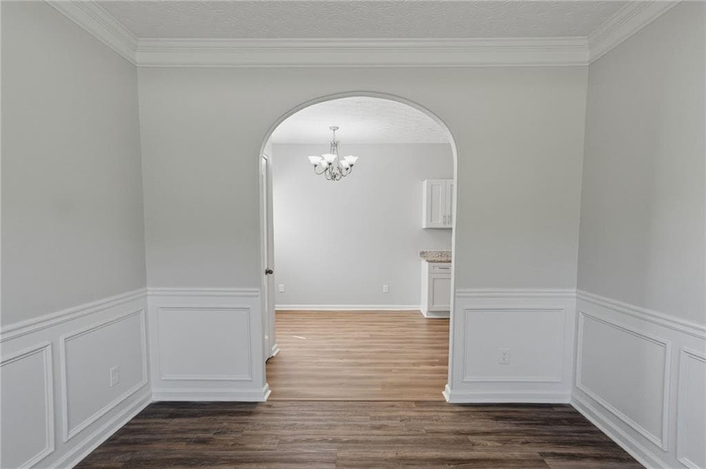 3 bedroom, 3 bathroom, 2,237 sq ft single family residence for sale at 9217 Altridge Drive, Locust Grove, GA 30248 — photo 10