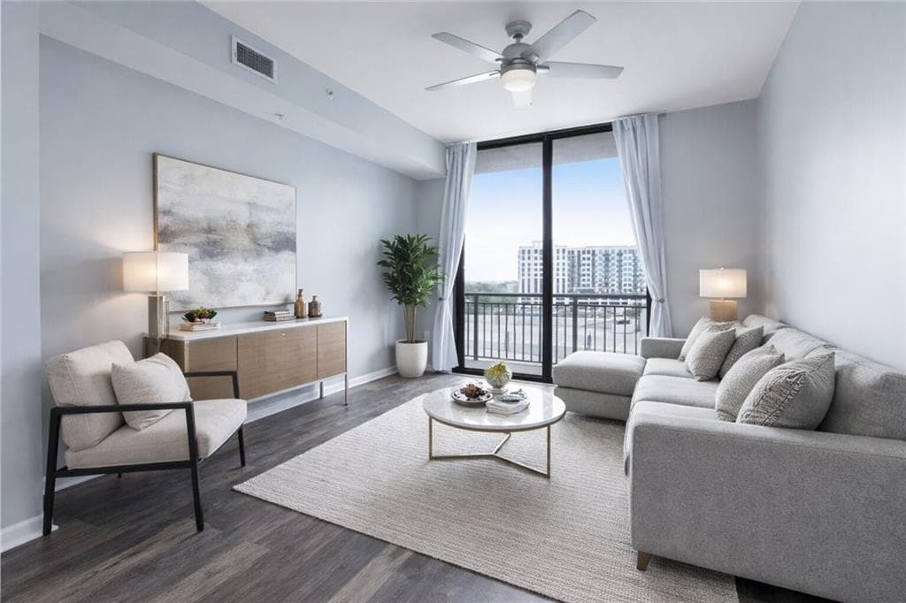 1 bedroom, 1 bathroom, 800 sq ft condominium for sale at 3040 Peachtree Road 613, Atlanta, GA 30305 — photo 1 of 32