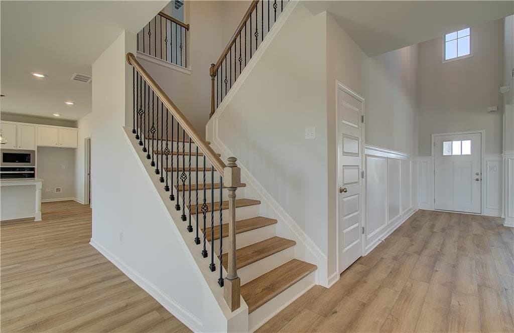 5 bedroom, 4 bathroom, 3,656 sq ft single family residence under contract at 178 Buffalo Trace, Stockbridge, GA 30281 — photo 6