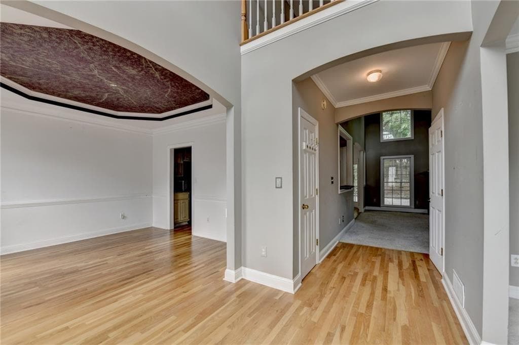 6 bedroom, 5 bathroom, 2,943 sq ft single family residence for sale at 1015 Rowe Oak Circle, Lawrenceville, GA 30043 — photo 2