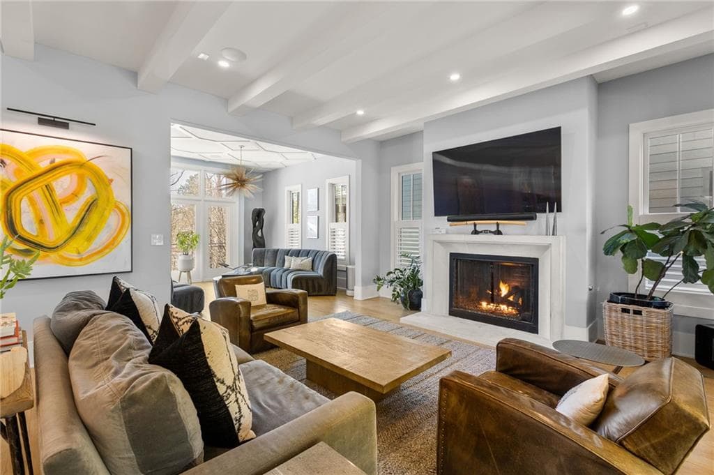 6 bedroom, 5 bathroom, 4,050 sq ft single family residence for sale at 10711 Serenbe Lane, Chattahoochee Hills, GA 30268 — photo 7