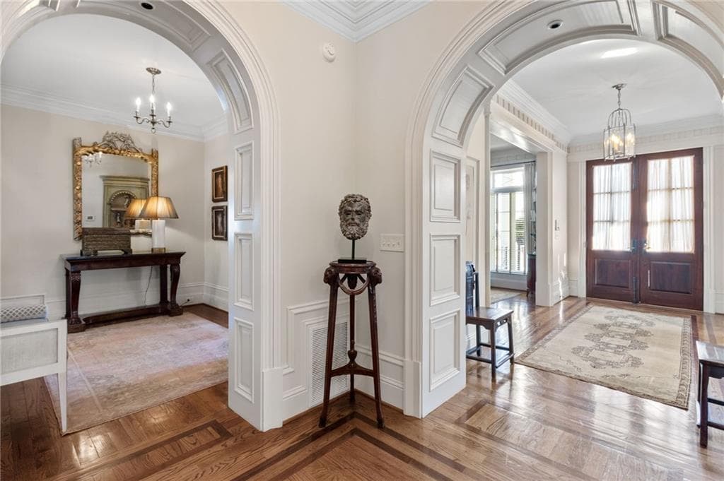 6 bedroom, 8 bathroom, 10,600 sq ft single family residence for sale at 70 W Brookhaven Drive, Atlanta, GA 30319 — photo 8