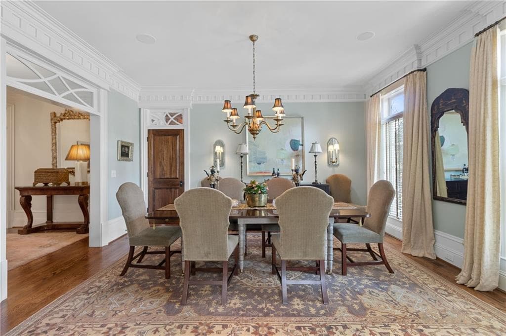 6 bedroom, 8 bathroom, 10,600 sq ft single family residence for sale at 70 W Brookhaven Drive, Atlanta, GA 30319 — photo 9