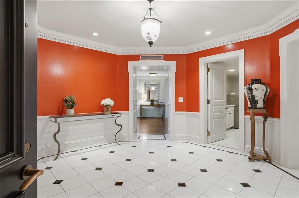 3 bedroom, 4 bathroom, 4,806 sq ft condominium for sale at 2660 Peachtree Road 20GH, Atlanta, GA 30305 — photo 4