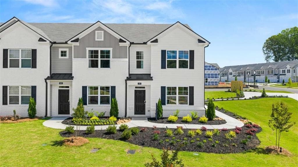 3 bedroom, 3 bathroom, 1,655 sq ft townhouse for sale at 432 Reflection Drive, Stockbridge, GA 30281 — photo 5