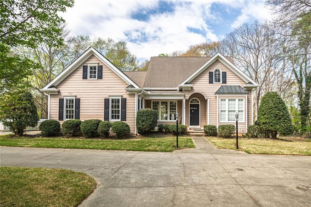 5 bedroom, 5 bathroom, 5,186 sq ft single family residence sold at 5045 Union Hill Road, Alpharetta, GA 30004