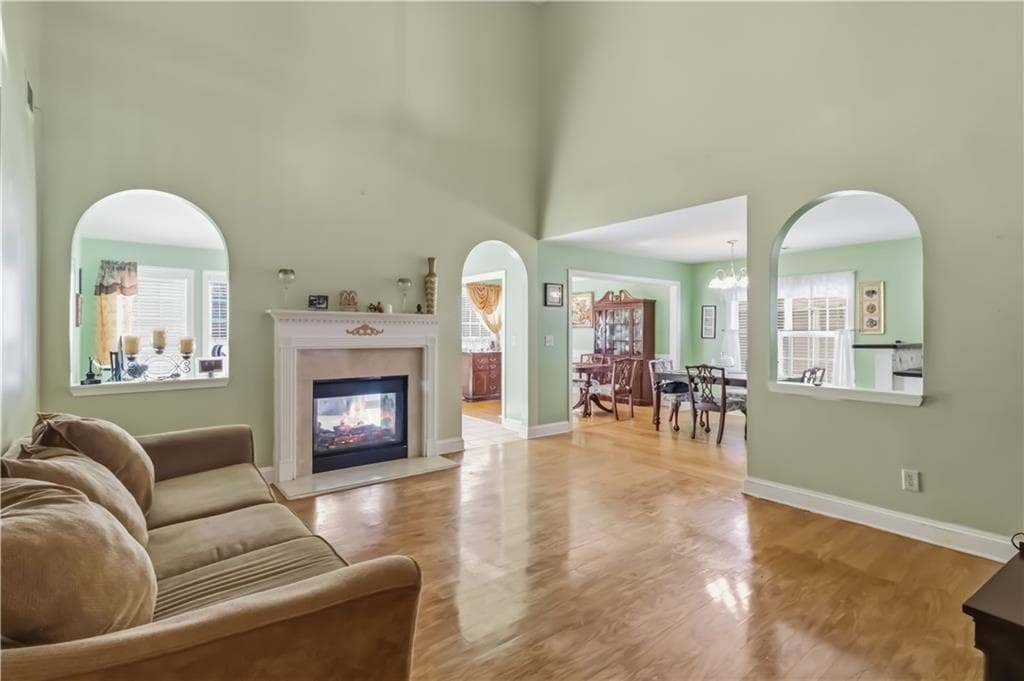 4 bedroom, 3 bathroom, 2,958 sq ft single family residence for sale at 2280 Hickory Station Circle, Snellville, GA 30078 — photo 4