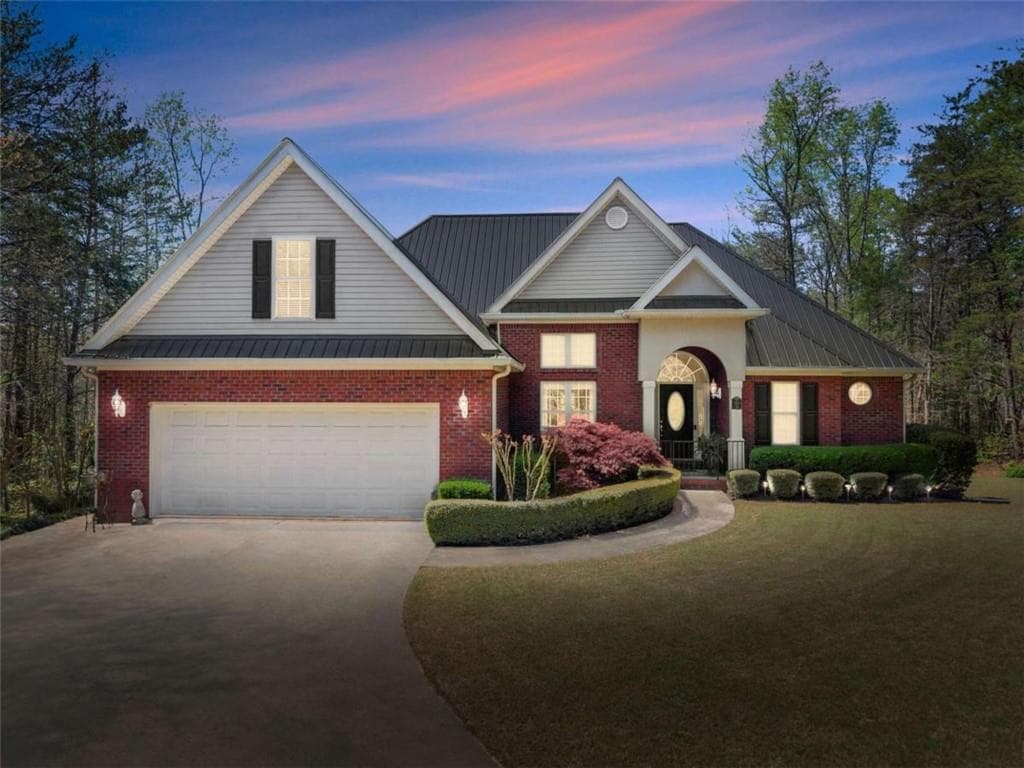 6 bedroom, 3 bathroom, 3,636 sq ft single family residence sold at 219 John Garner Road, Dahlonega, GA 30533