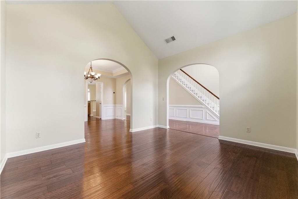 5 bedroom, 3 bathroom, 2,919 sq ft single family residence under contract at 1771 Millhouse Run, Marietta, GA 30066 — photo 6