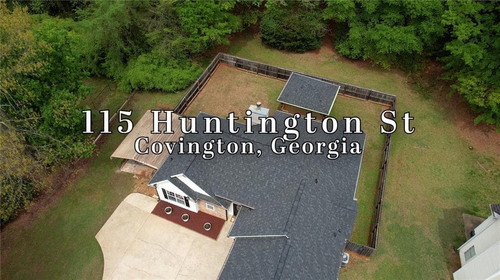 4 bedroom, 2 bathroom, 1,793 sq ft single family residence for sale at 115 Huntington Street, Covington, GA 30016 — photo 4