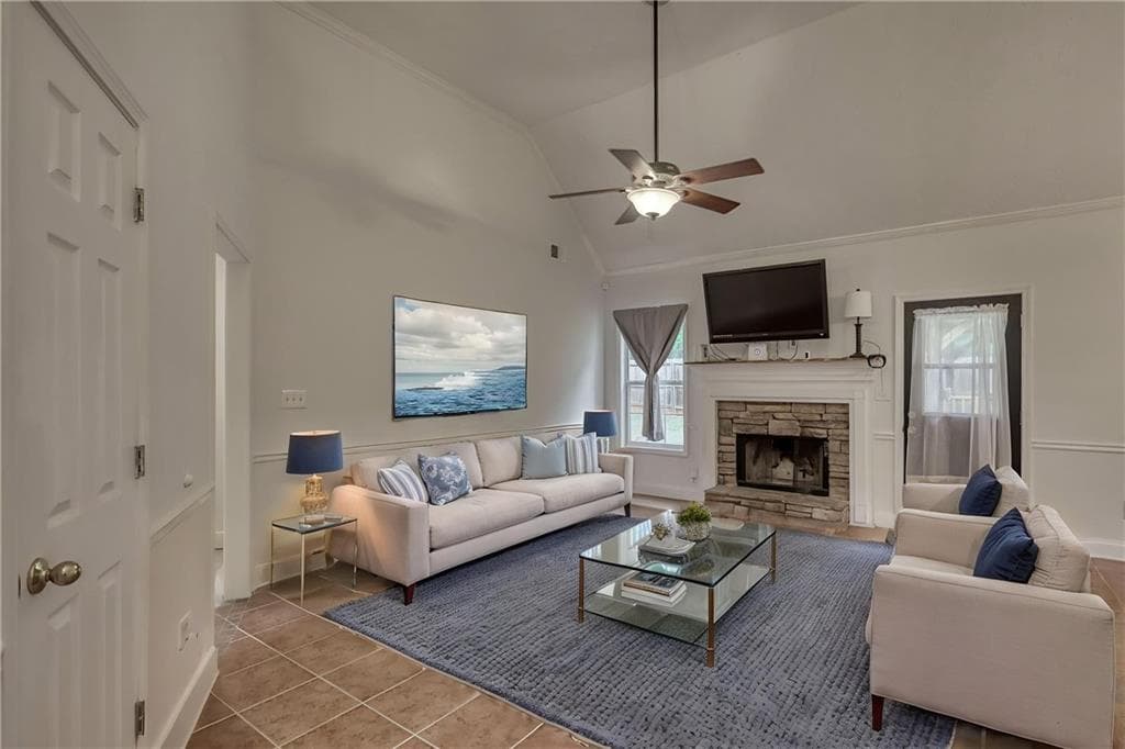 4 bedroom, 2 bathroom, 1,793 sq ft single family residence for sale at 115 Huntington Street, Covington, GA 30016 — photo 7