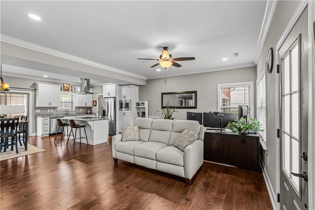 3 bedroom, 3 bathroom, 2,062 sq ft single family residence for sale at 1205 Baggett Road, Ringgold, GA 30736 — photo 4