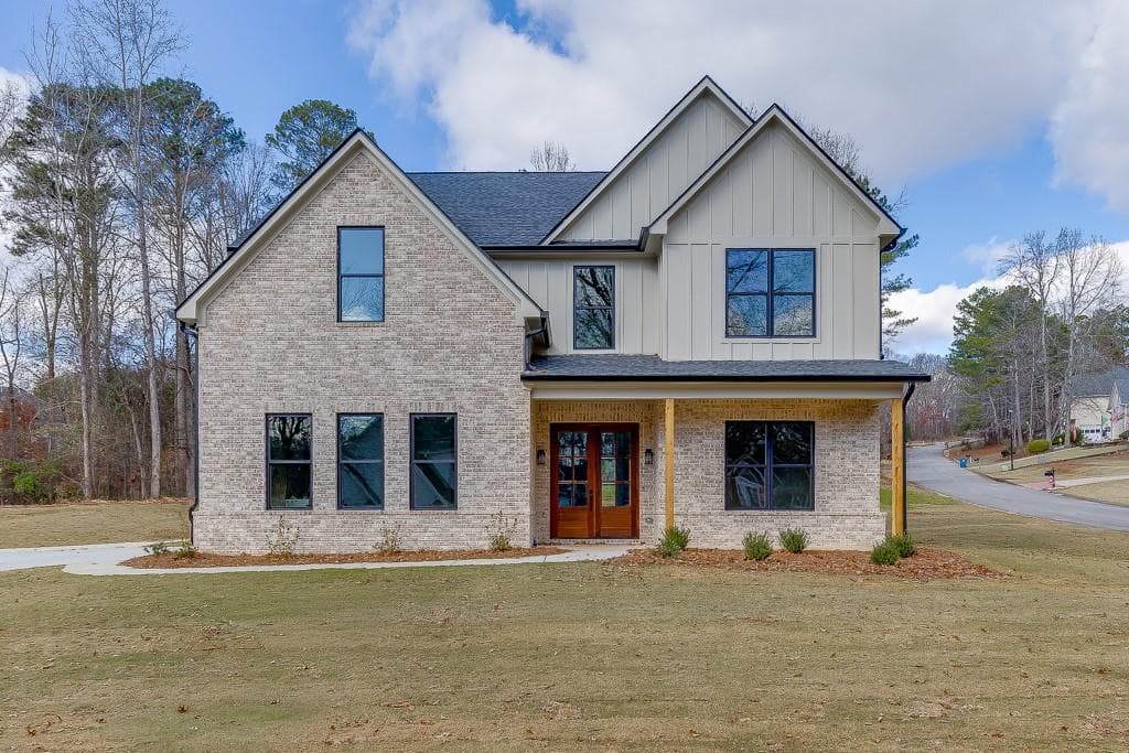 5422 Copper Creek Road, Flowery Branch, GA 30542 — most recent listing photo