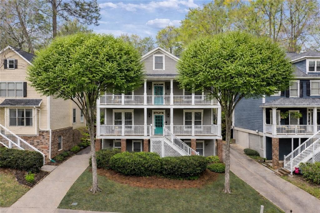 4 bedroom, 4 bathroom, 2,562 sq ft single family residence sold at 2141 Adams Overlook, Atlanta, GA 30318