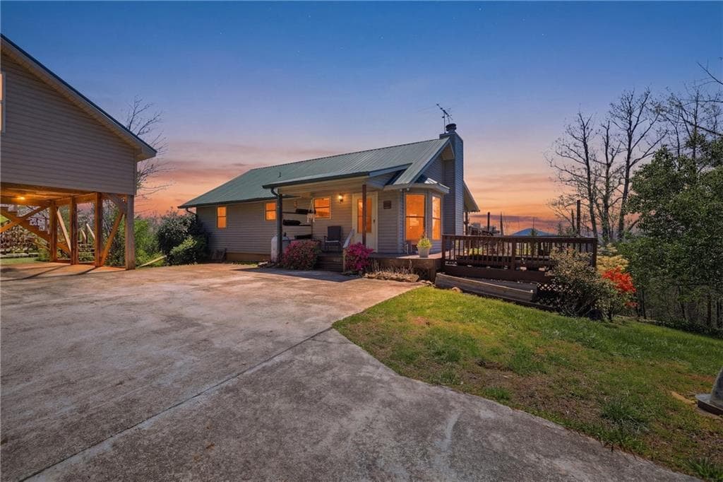 3 bedroom, 2 bathroom, 2,240 sq ft single family residence for sale at 378 Matadore Vista, Sautee Nacoochee, GA 30571 — photo 6