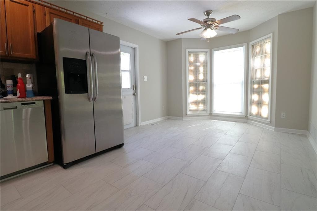 4 bedroom, 2 bathroom, 1,740 sq ft single family residence under contract at 192 Deerfield Drive, Hiram, GA 30141 — photo 9