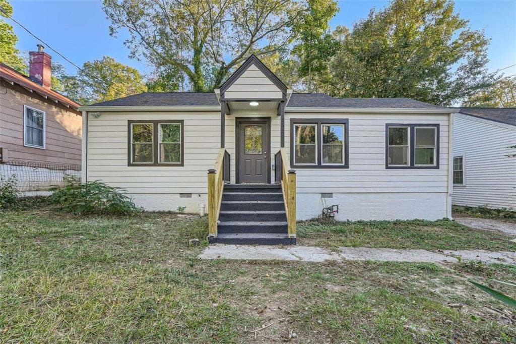 3 bedroom, 2 bathroom, 1,475 sq ft single family residence sold at 1866 Thompson Avenue, East Point, GA 30344