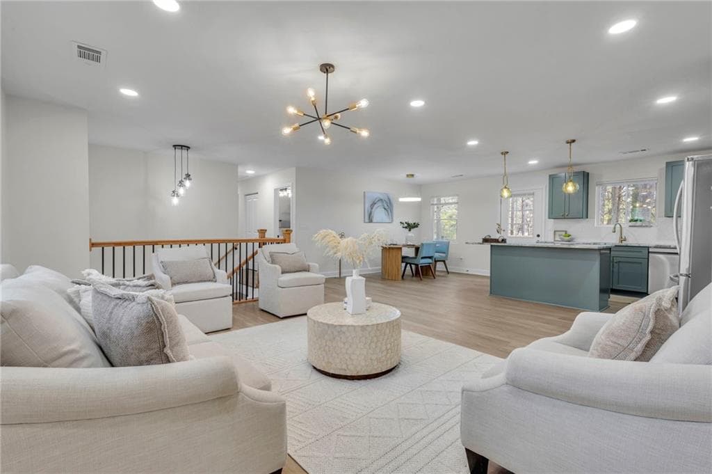 6 bedroom, 3 bathroom, 2,568 sq ft single family residence sold at 6788 Collier Way, Riverdale, GA 30296