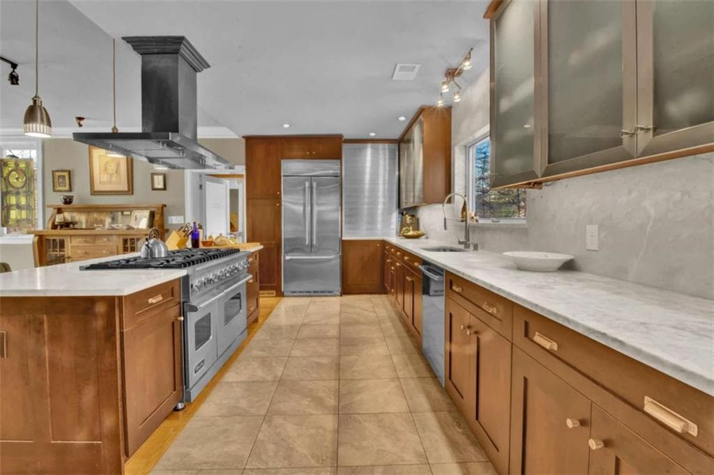 4 bedroom, 4 bathroom, 3,100 sq ft single family residence for sale at 2221 Highview Road, Atlanta, GA 30311 — photo 7