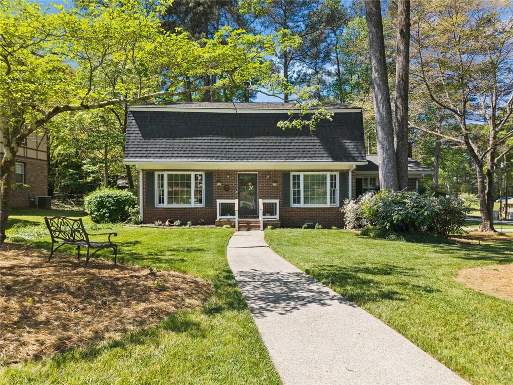427 Angie Way, Lilburn, GA 30047 — most recent listing photo