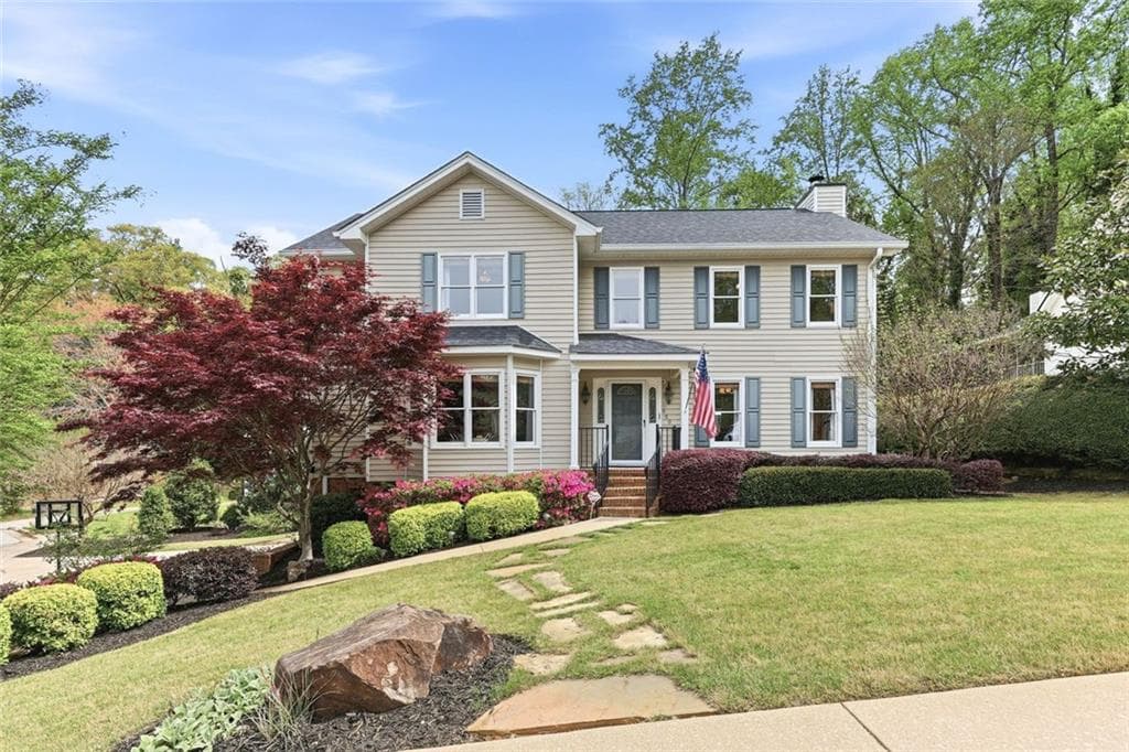 560 Long Oak Drive, Gainesville, GA 30501 — most recent listing photo