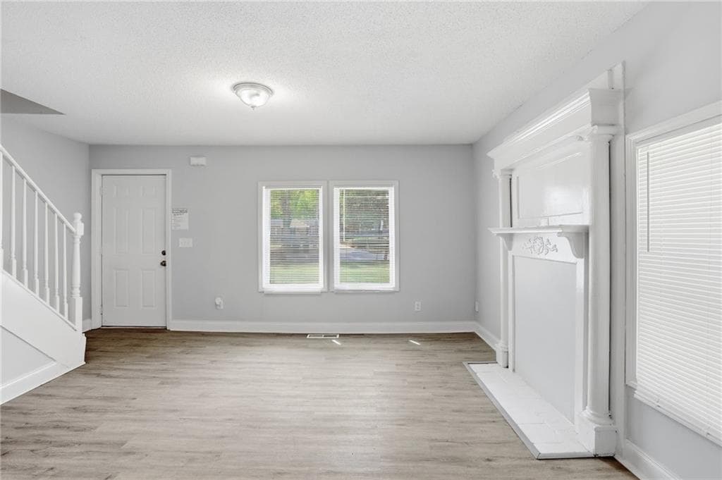 3 bedroom, 3 bathroom, 1,212 sq ft single family residence for sale at 219 Howell Drive, Atlanta, GA 30331 — photo 7