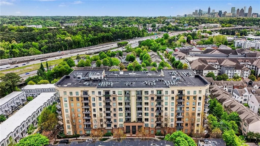 711 Cosmopolitan Drive 613, Atlanta, GA 30324 — most recent listing photo
