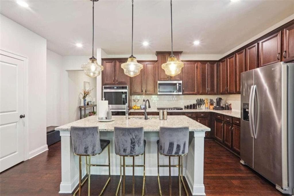 3 bedroom, 2 bathroom, 1,916 sq ft single family residence for rent at 1122 Hibiscus Way, Mableton, GA 30126 for $2,700 a month — photo 5