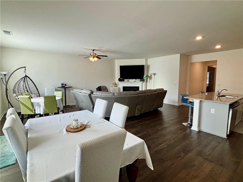 3 bedroom, 2 bathroom, 1,714 sq ft single family residence for rent at 95 CONDOR Court, Statham, GA 30666 for $1,950 a month — photo 8