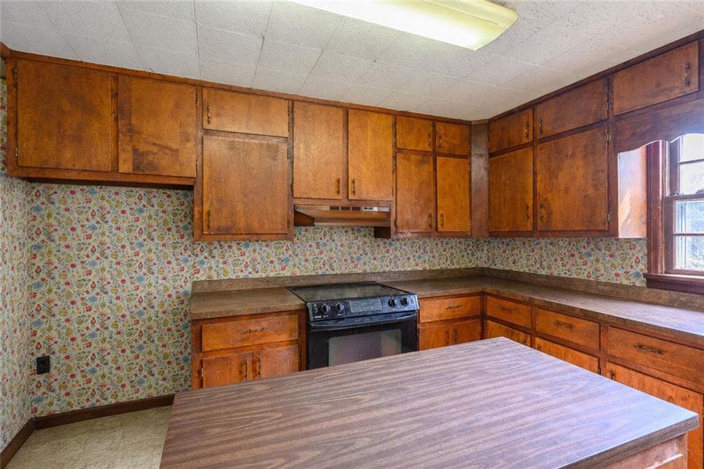 3 bedroom, 2 bathroom, 2,950 sq ft single family residence for sale at 2704 County Line Road, Acworth, GA 30101 — photo 10