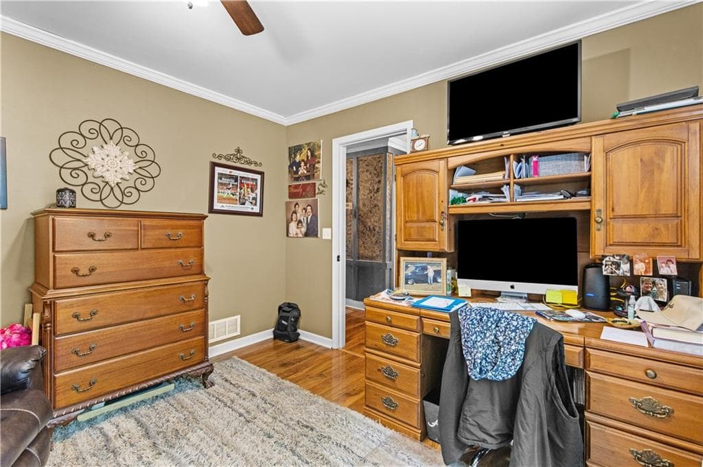 3 bedroom, 3 bathroom, 2,533 sq ft single family residence for sale at 4970 Puritan Drive, Sugar Hill, GA 30518 — photo 10
