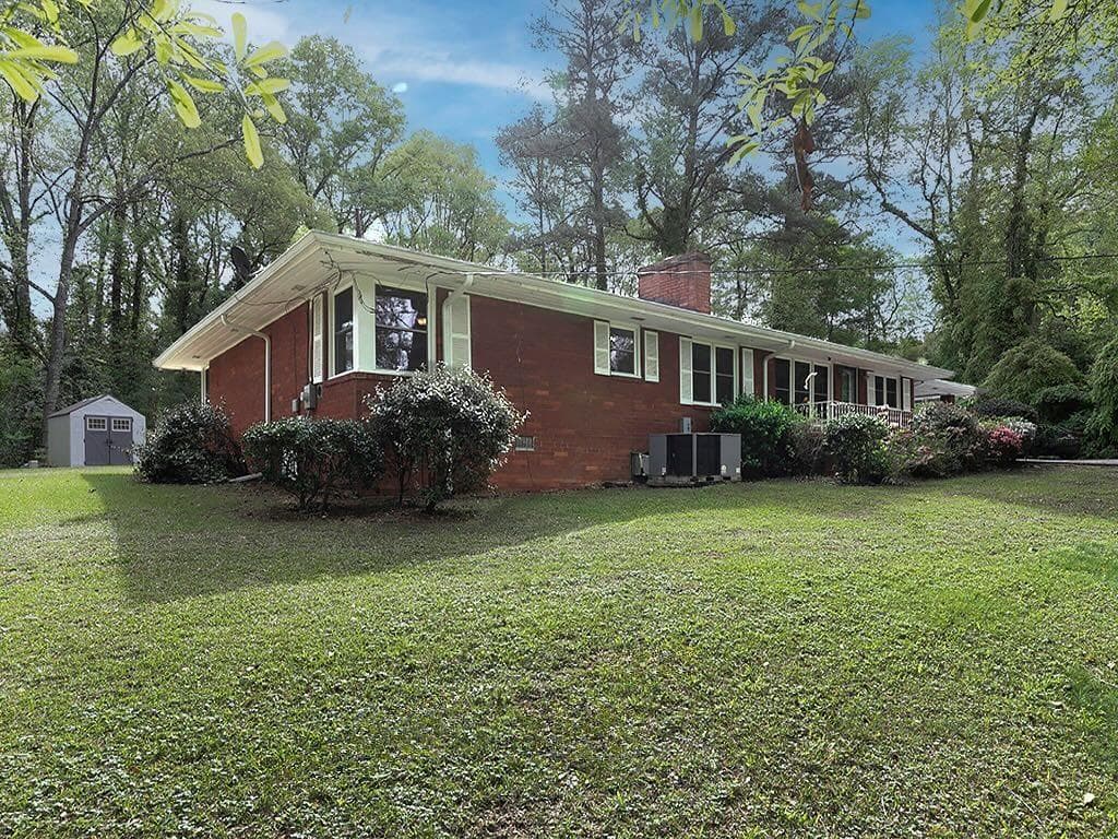 6325 Dodgen Road, Mableton, GA 30126 — most recent listing photo