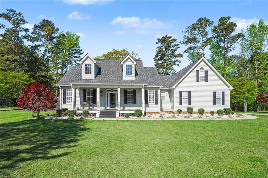 3 bedroom, 3 bathroom, 2,326 sq ft single family residence sold at 100 O Dell Ridge, Newnan, GA 30263