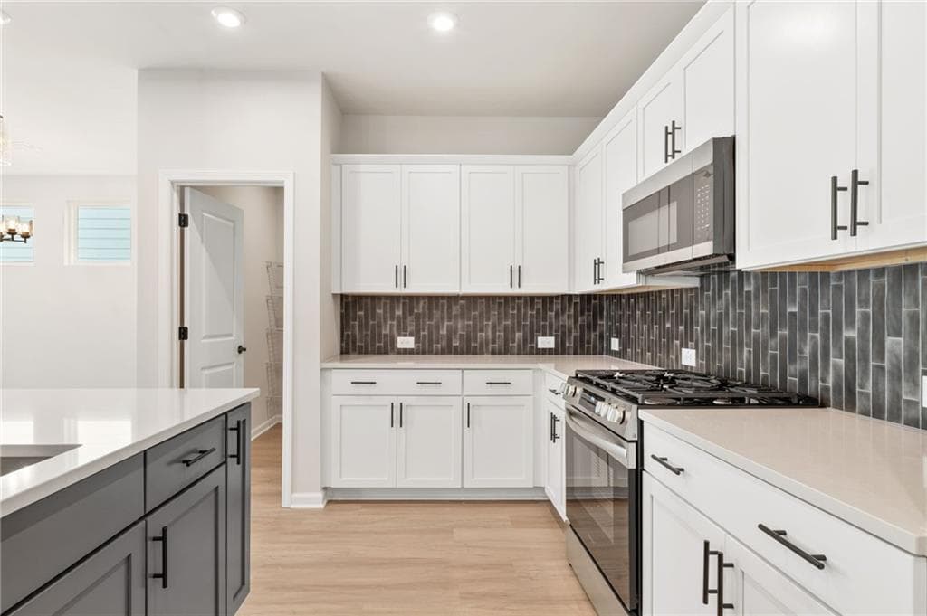 3 bedroom, 2 bathroom, 2,009 sq ft single family residence under contract at 1531 Savory Way, Loganville, GA 30052 — photo 4