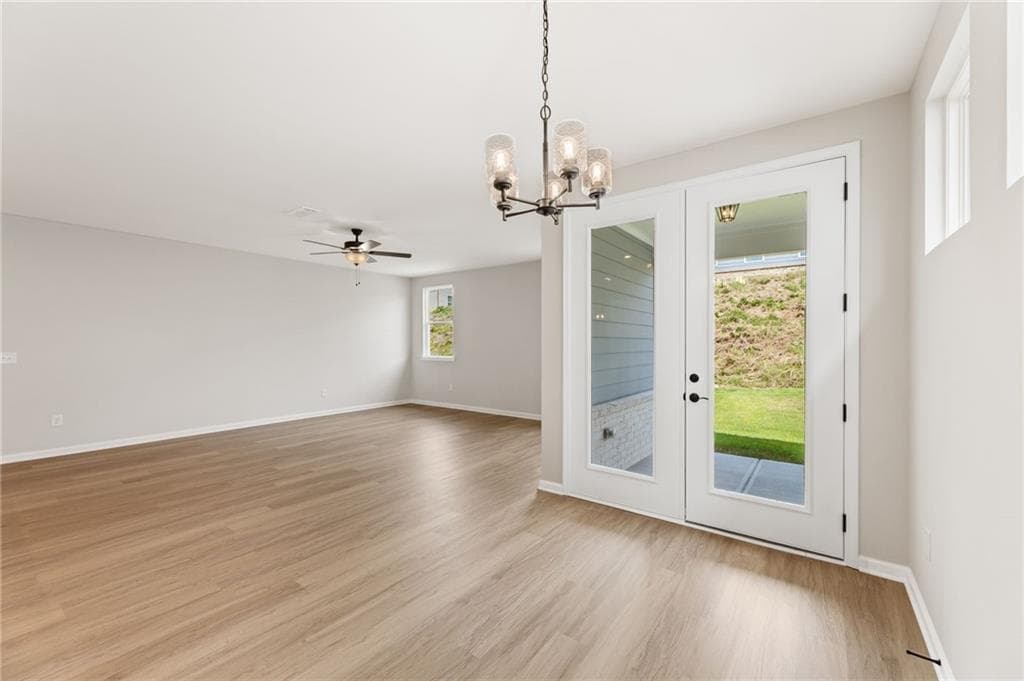 3 bedroom, 2 bathroom, 2,009 sq ft single family residence under contract at 1531 Savory Way, Loganville, GA 30052 — photo 8
