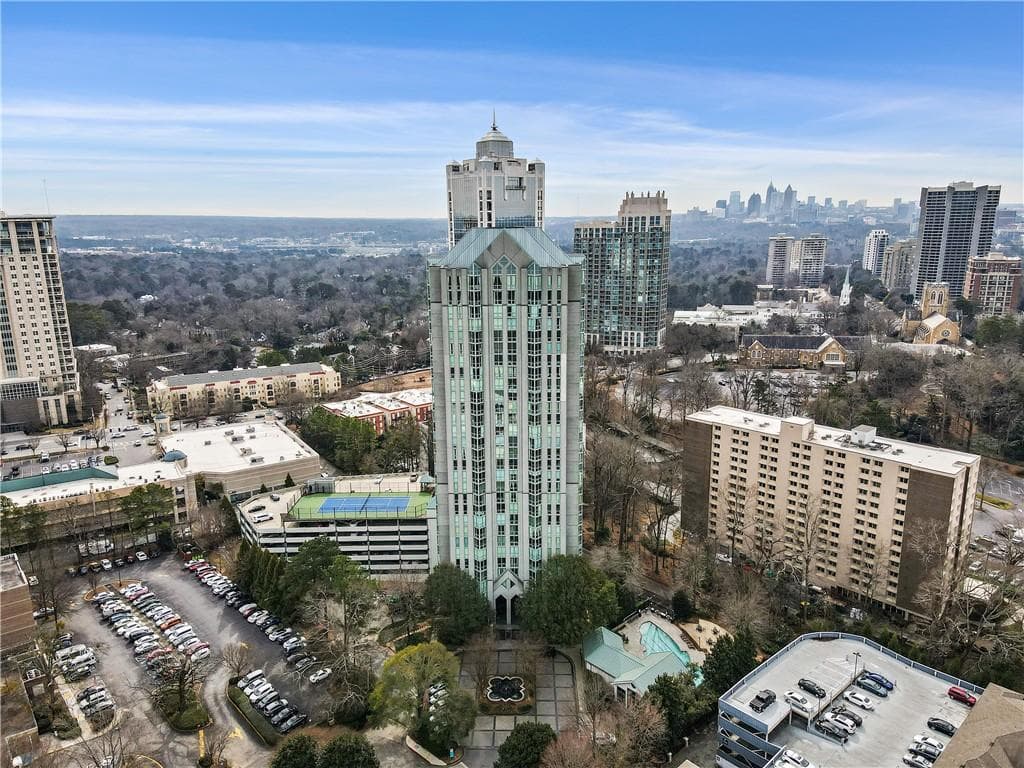 1 bedroom, 1 bathroom, 807 sq ft condominium for sale at 2870 Pharr Court S 1209, Atlanta, GA 30305 — photo 1 of 49