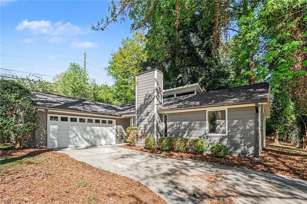 4105 Cumberland Drive, Snellville, GA 30039 — most recent listing photo