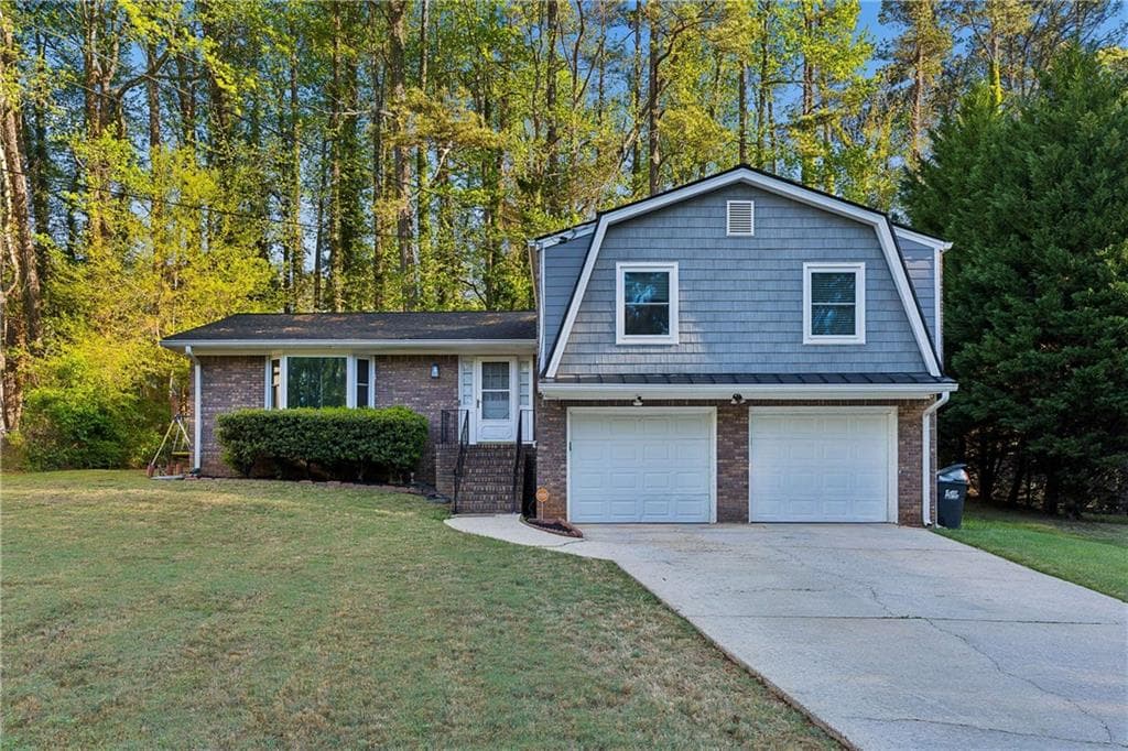 4 bedroom, 3 bathroom, 2,169 sq ft single family residence sold at 2945 Whisperwood Trail, Atlanta, GA 30344