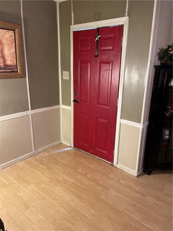 5 bedroom, 3 bathroom, 1,944 sq ft single family residence for sale at 1021 Garden Avenue, Buckhead, GA 30625 — photo 3
