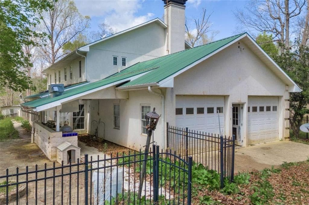 5 bedroom, 5 bathroom, 4,296 sq ft single family residence for sale at 743 Blacks Creek Church Road, Danielsville, GA 30633 — photo 3