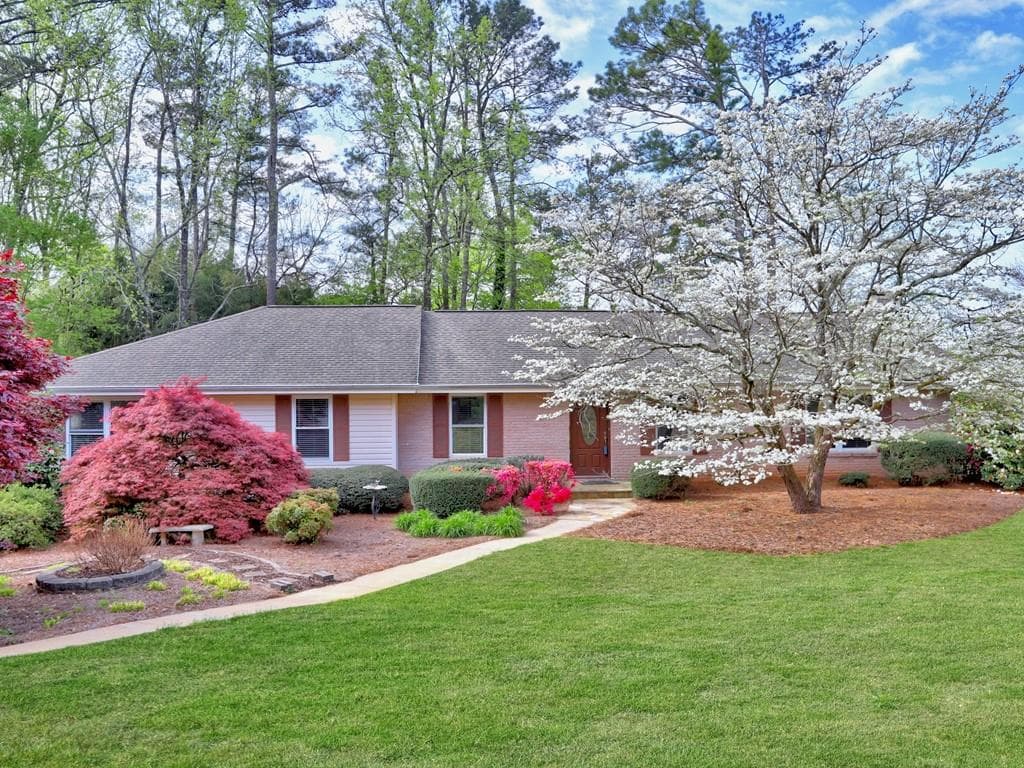 4 bedroom, 2 bathroom, 2,818 sq ft single family residence sold at 494 Embry Lane, Marietta, GA 30066