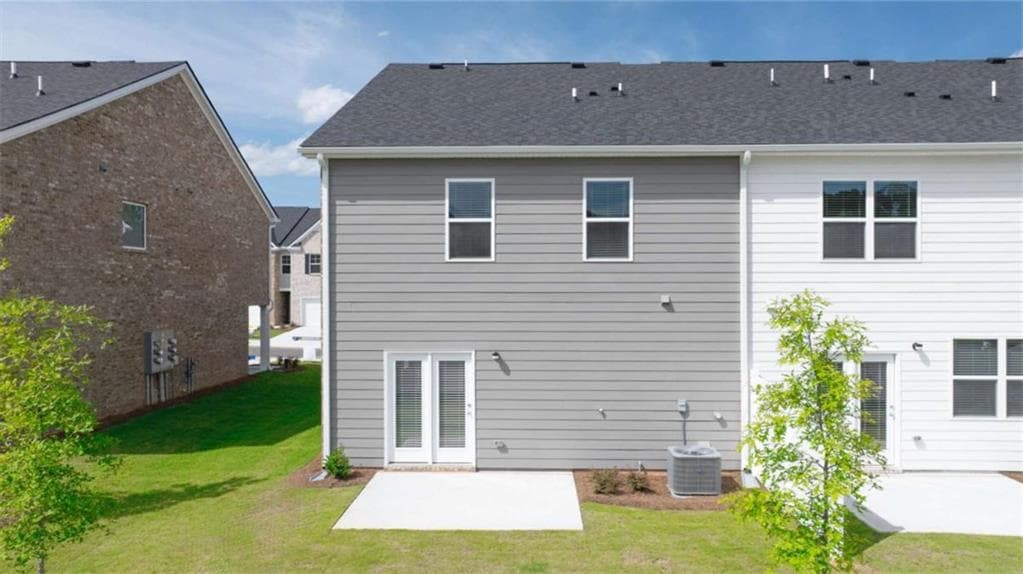 3 bedroom, 3 bathroom, 1,866 sq ft townhouse for sale at 221 Sound Circle, Stockbridge, GA 30281 — photo 7