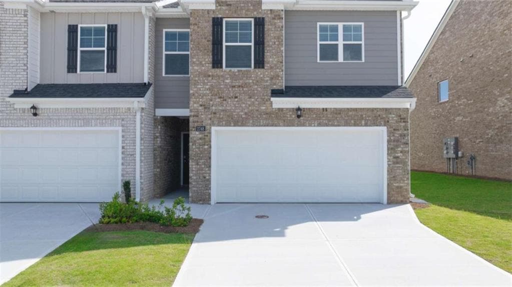 3 bedroom, 3 bathroom, 1,866 sq ft townhouse for sale at 221 Sound Circle, Stockbridge, GA 30281 — photo 6
