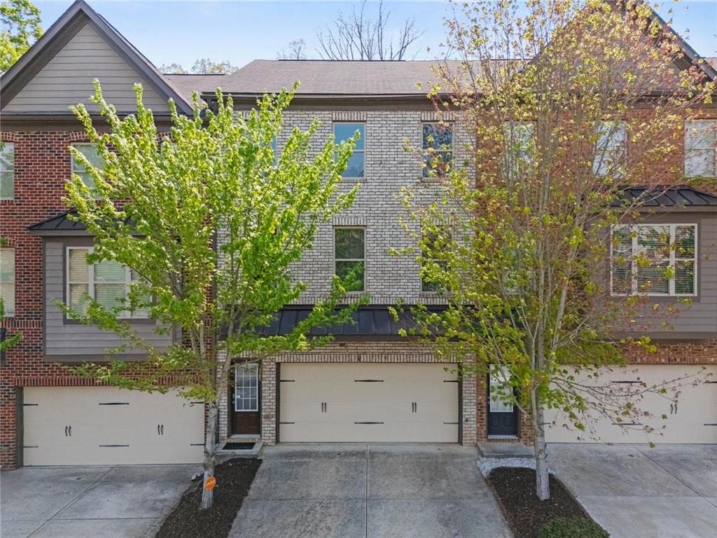 4 bedroom, 4 bathroom, 2,438 sq ft townhouse for sale at 1187 Laurel Valley Court, Buford, GA 30519