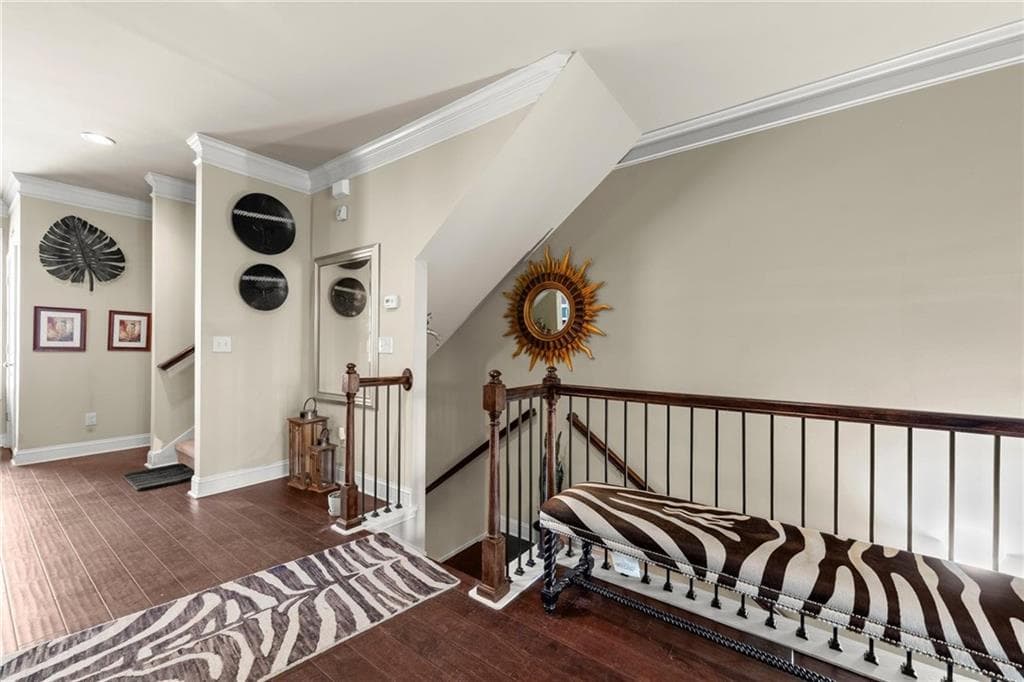 4 bedroom, 4 bathroom, 2,438 sq ft townhouse for sale at 1187 Laurel Valley Court, Buford, GA 30519 — photo 4