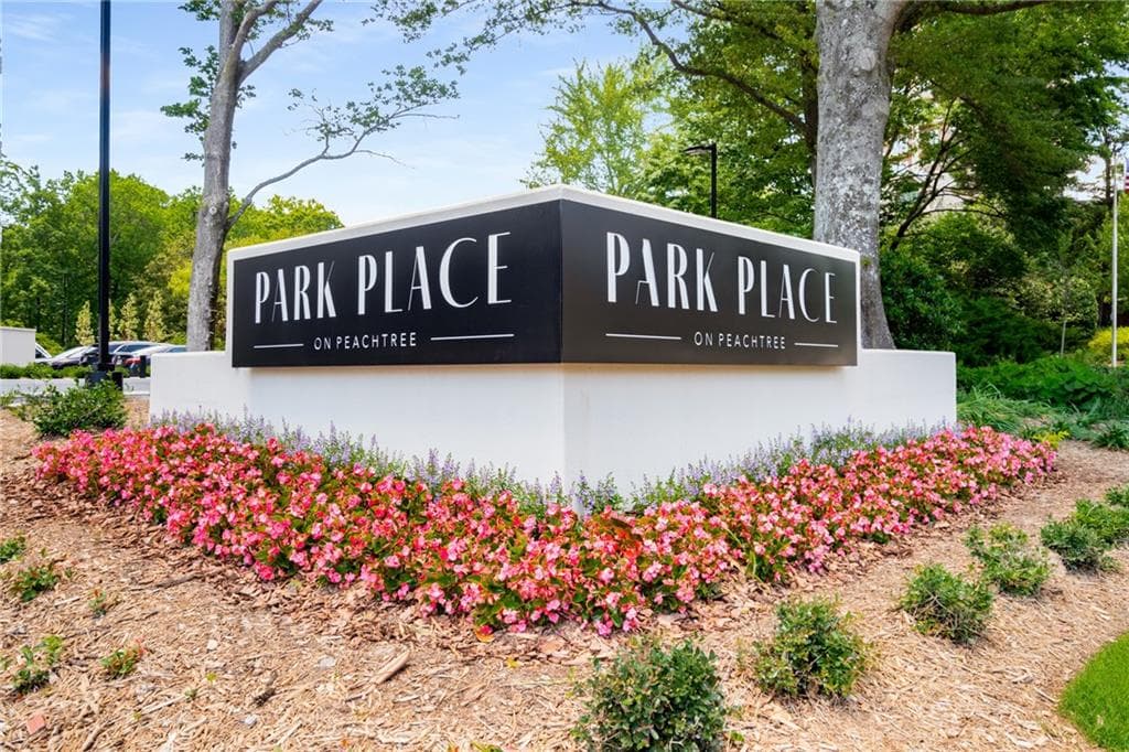 3 bedroom, 4 bathroom, 4,806 sq ft condominium for sale at 2660 Peachtree Road 20GH, Atlanta, GA 30305 — photo 2