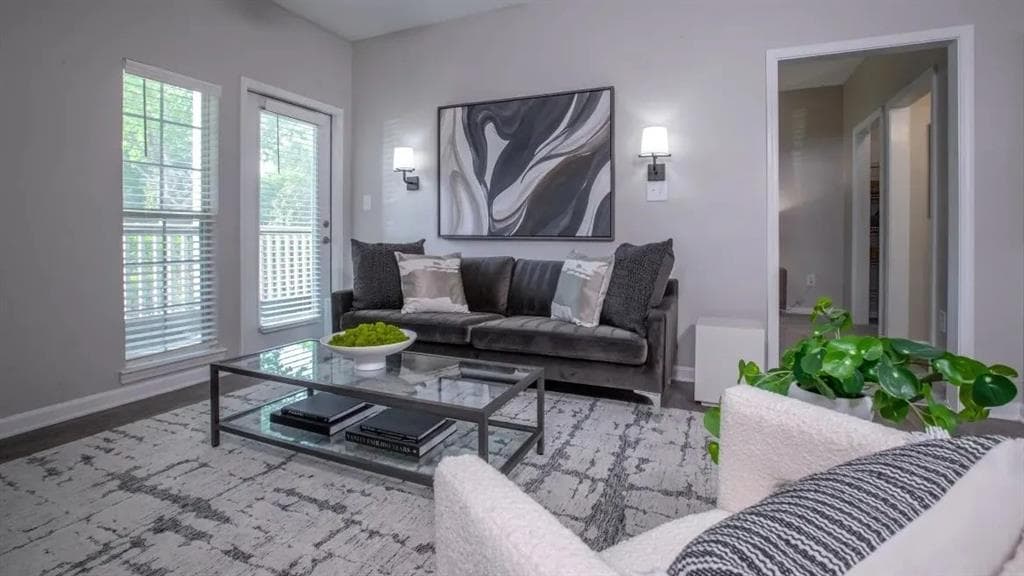 2 bedroom, 2 bathroom, 1,012 sq ft apartment for rent at 1212 James Jackson Parkway, Atlanta, GA 30318 for $1,542 a month — photo 2